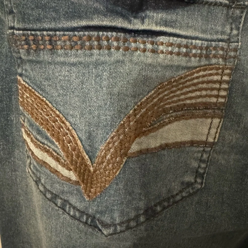 NWT:Men Cultura straight fit jeans, Size 38, Y2K Flair, Vintage wash, & Retro - Picture 13 of 15